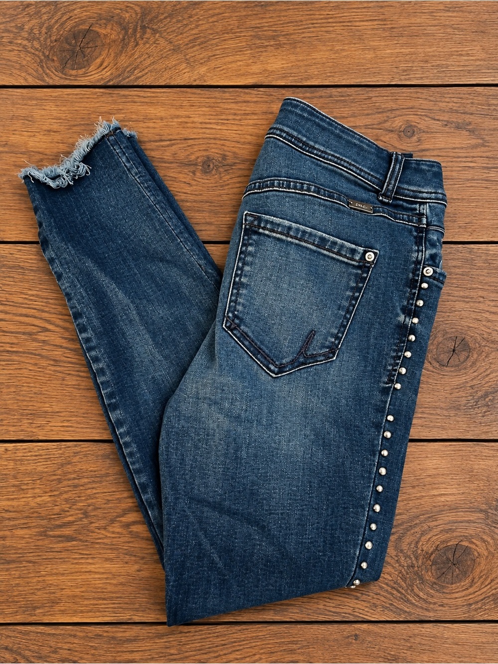 INC International Concepts Women’s Size 4 Curvy Fit Skinny Jeans Studded Raw Hem